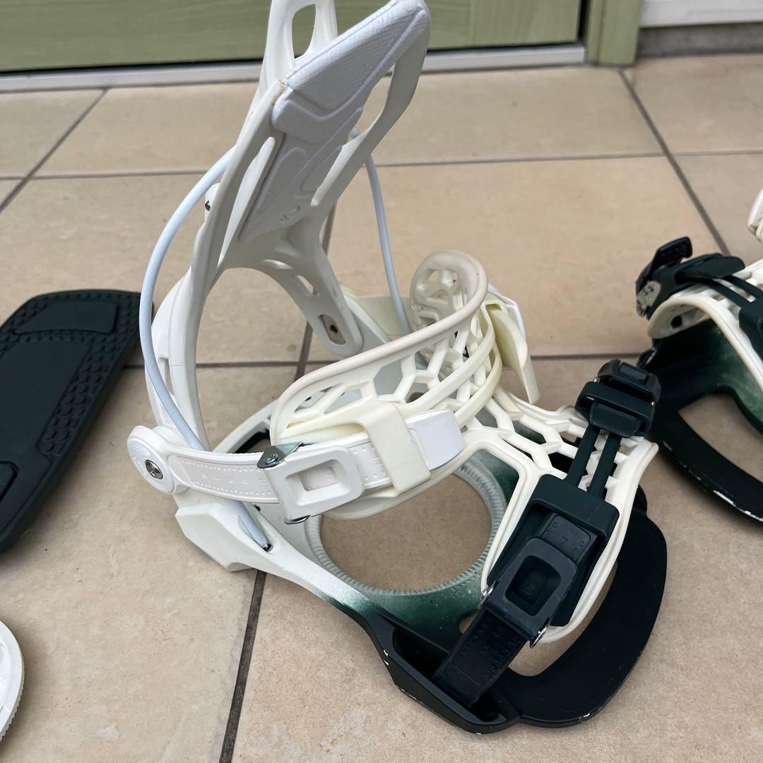 FLOW ビンディング ホワイト/グリーン サイズS