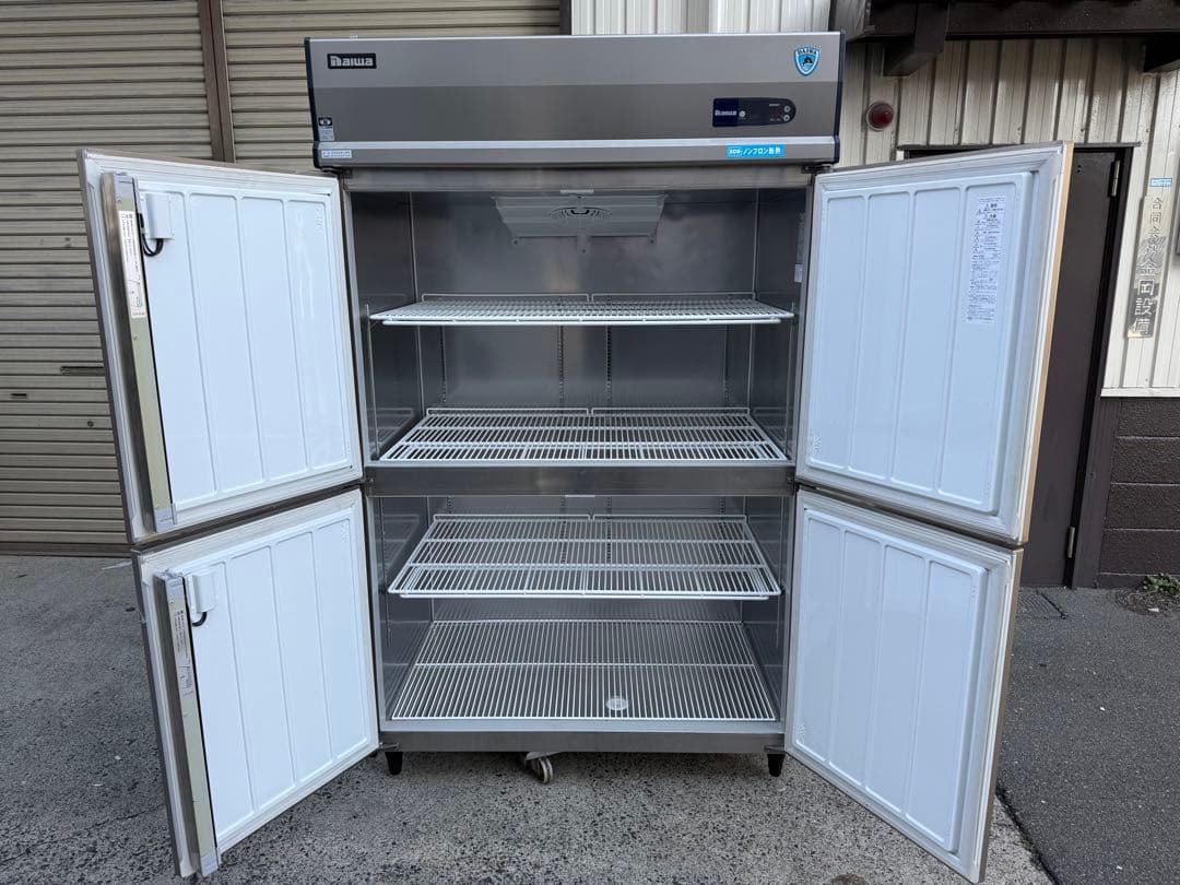 大和冷機　DAIWA　縦型冷蔵庫　２００V　厨房　飲食店　４４３CD-NP