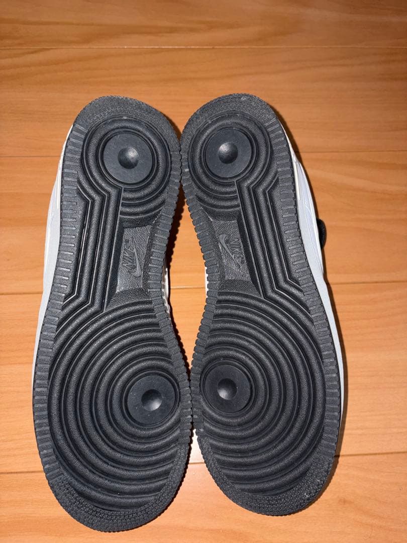 Nike エアフォース1ロー 07LX 鶴