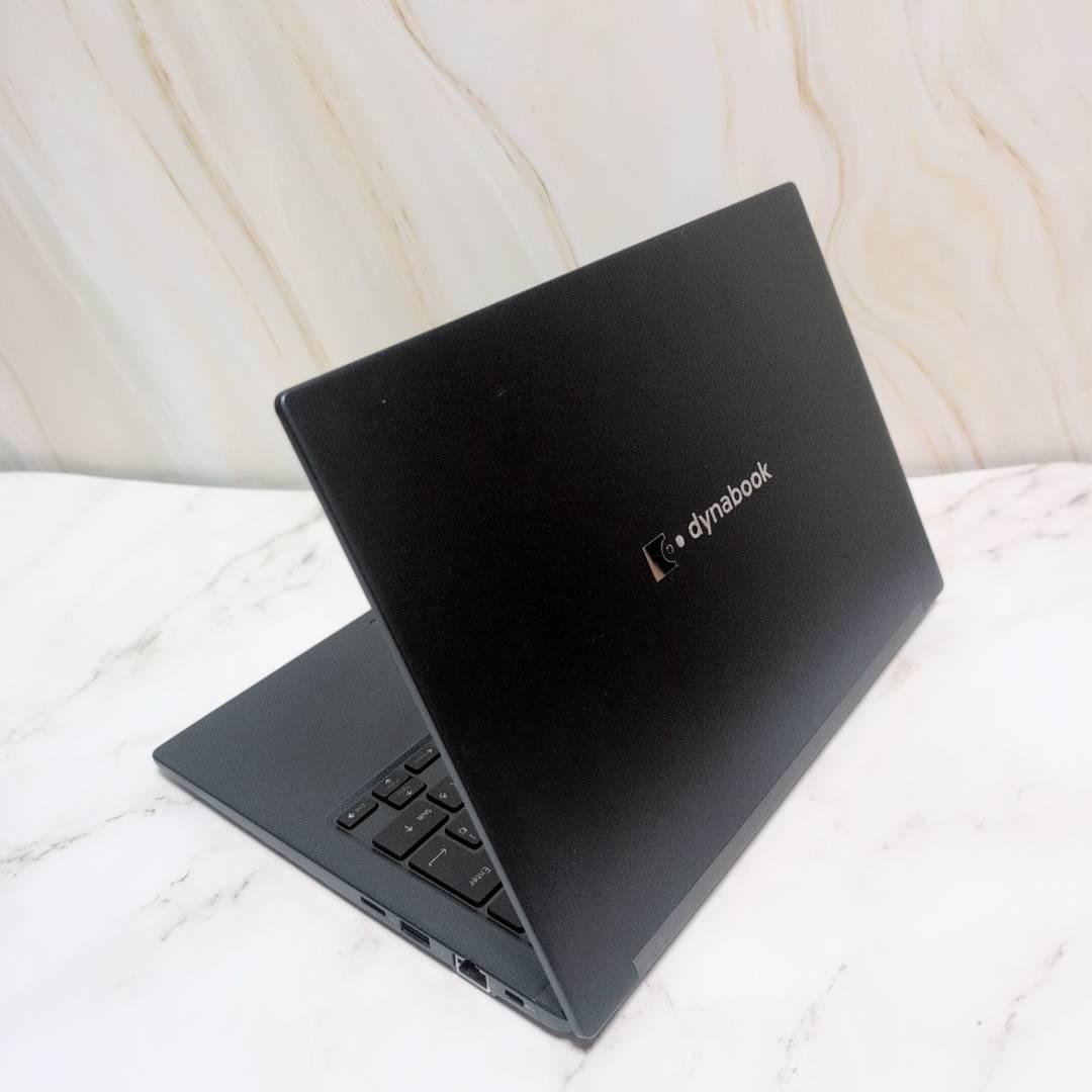 超軽量 11世代i5 16GB 256GB 爆速 Dynabook バッテリー◎