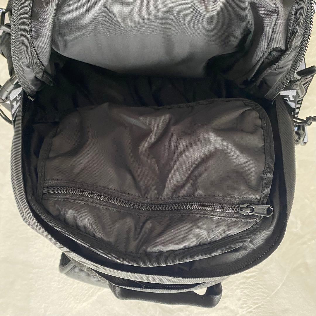 【未使用】キックスシックス×ニューエラ コラボ バックパック　リュック　35L