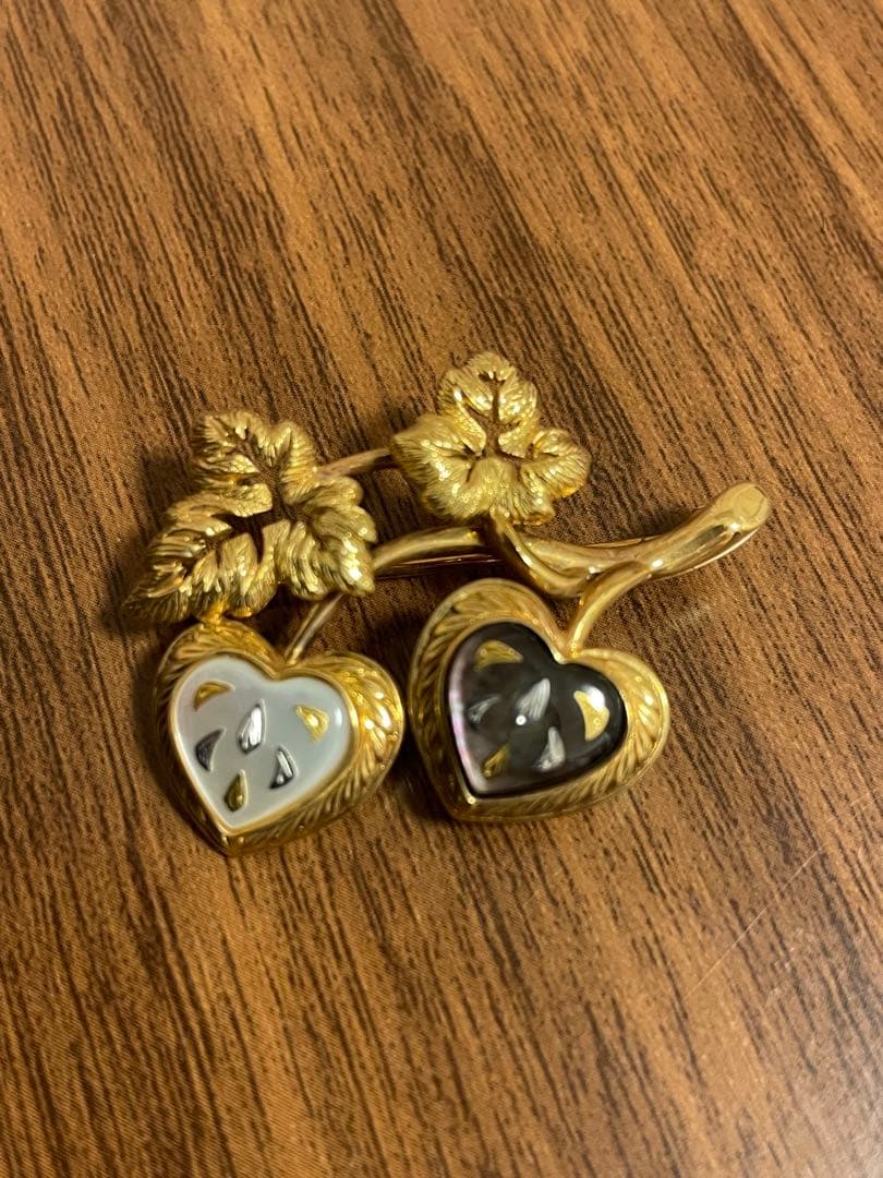 MIKIMOTO ピクウェ ブローチ