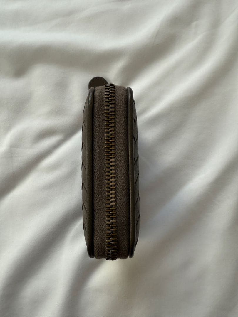 BOTTEGA VENETA イントレチャート コンパクトウォレット