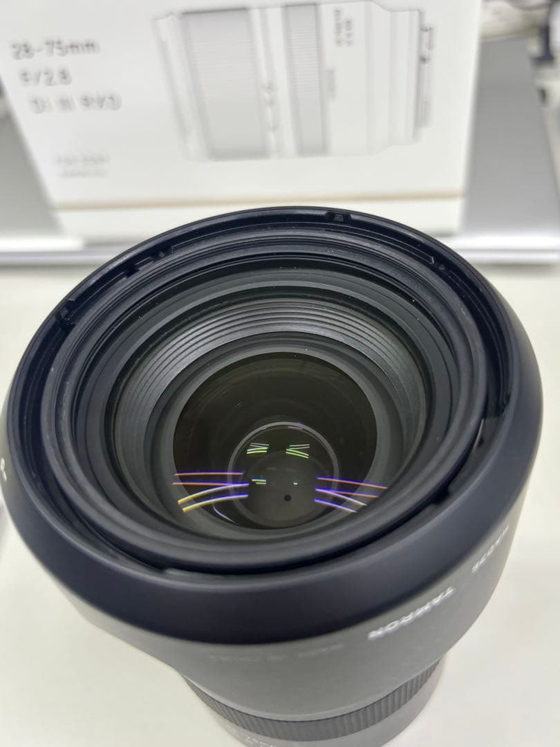 TAMRON 28-75mm F/2.8 Di III RXD ソニーEマウント