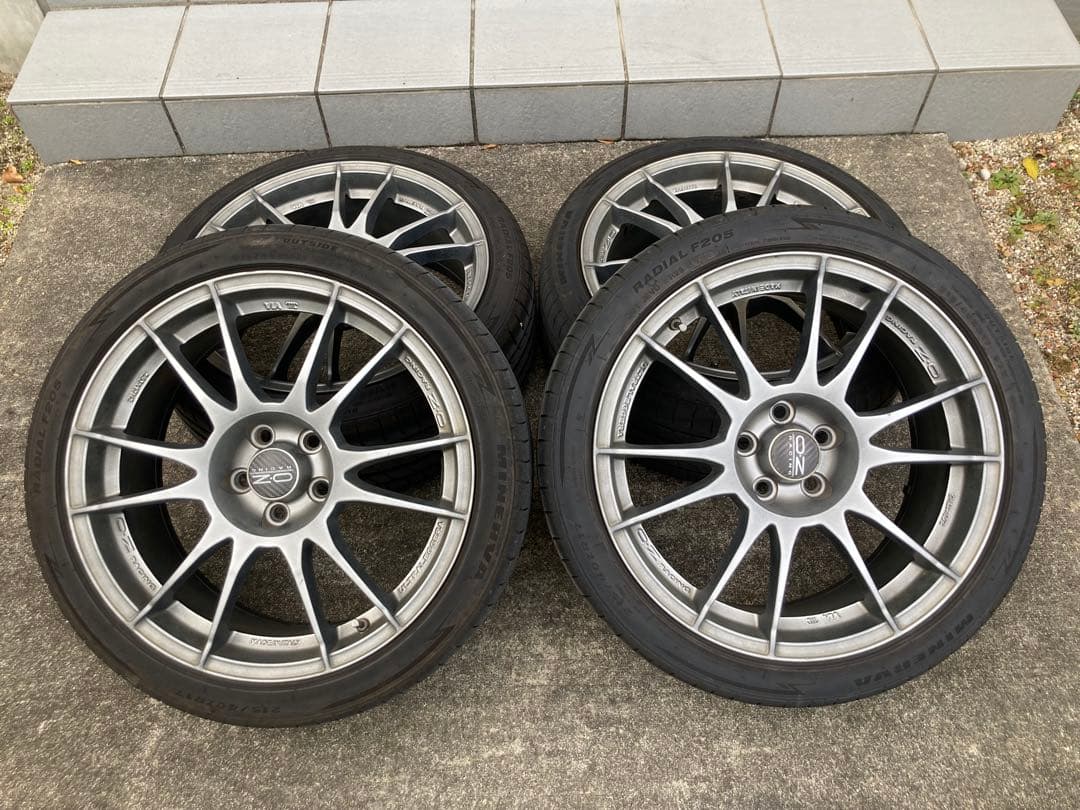 OZ Racing ウルトラレッジェーラ　7.5J-17 4本
