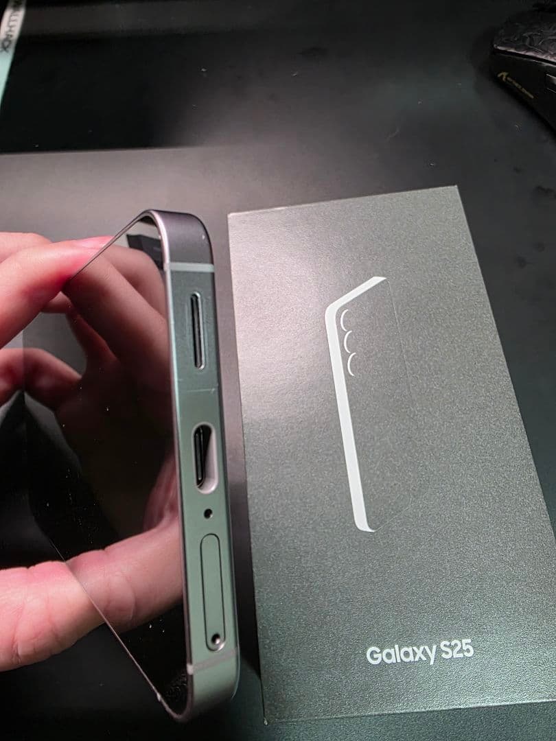 Samsung Galaxy S25 シルバー 本体