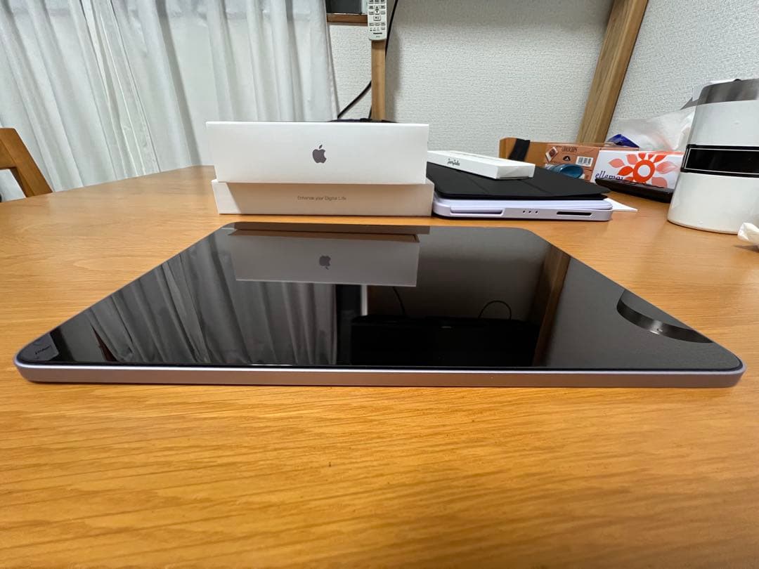 美品　Apple iPad Air (M3) 256GB 本体　パープル