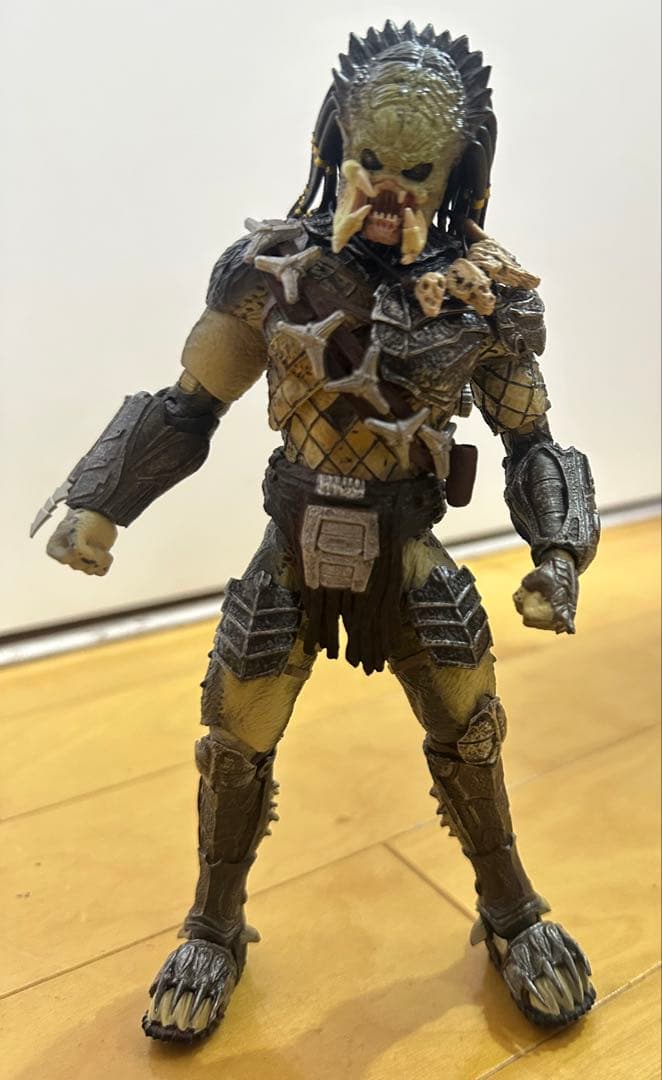 s.h.monsterarts プレデター　avp