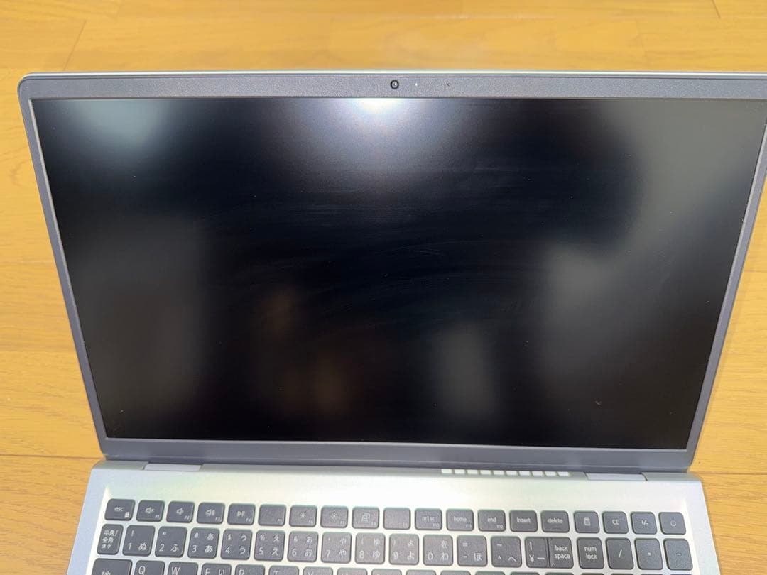 Dell Inspiron 15 (3520) 「美品/バッテリー劣化なし」