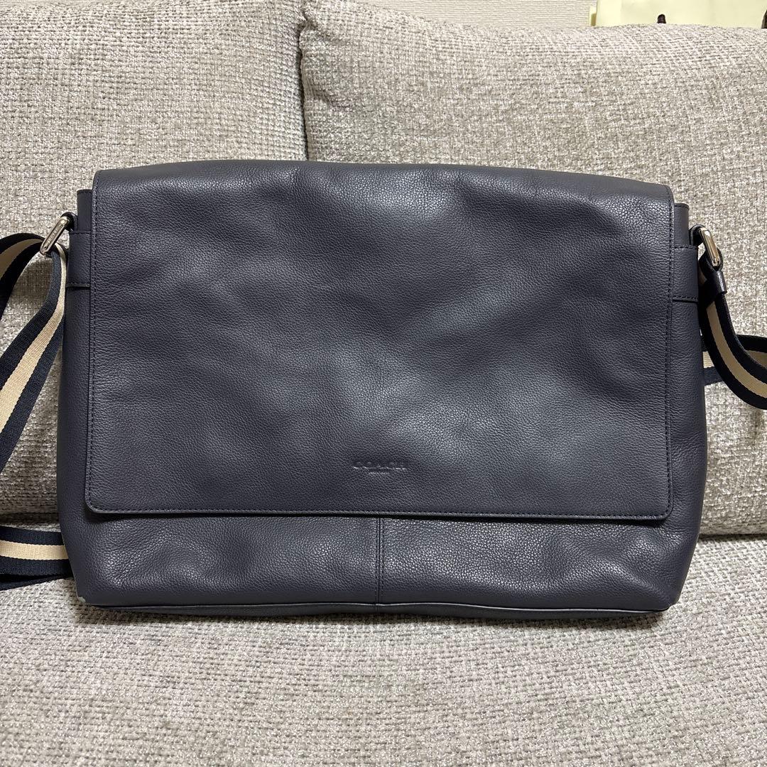 COACH ネイビー 紺 レザー メッセンジャーバッグ ショルダーバッグ