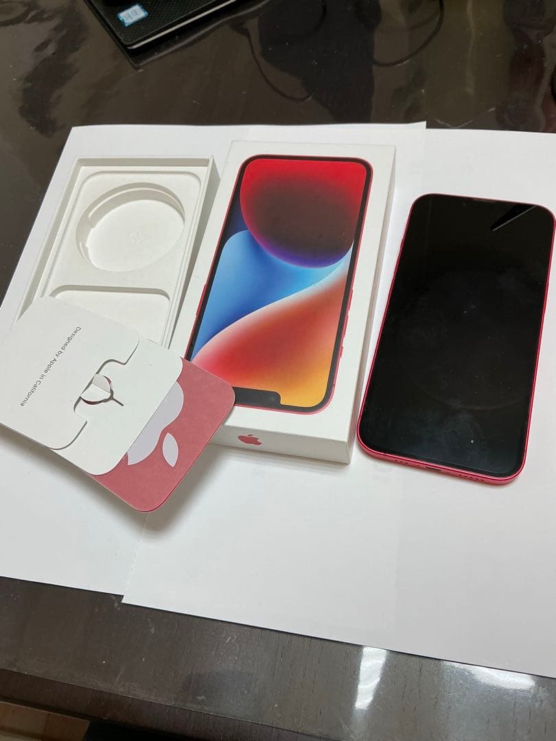 Apple iPhone 14（RED）本体