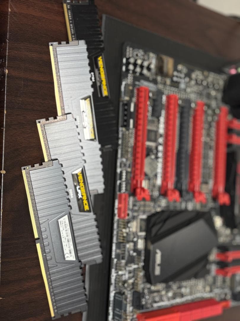 ROG RAMPAGE V EXTREME i7-5820K メモリ16GB