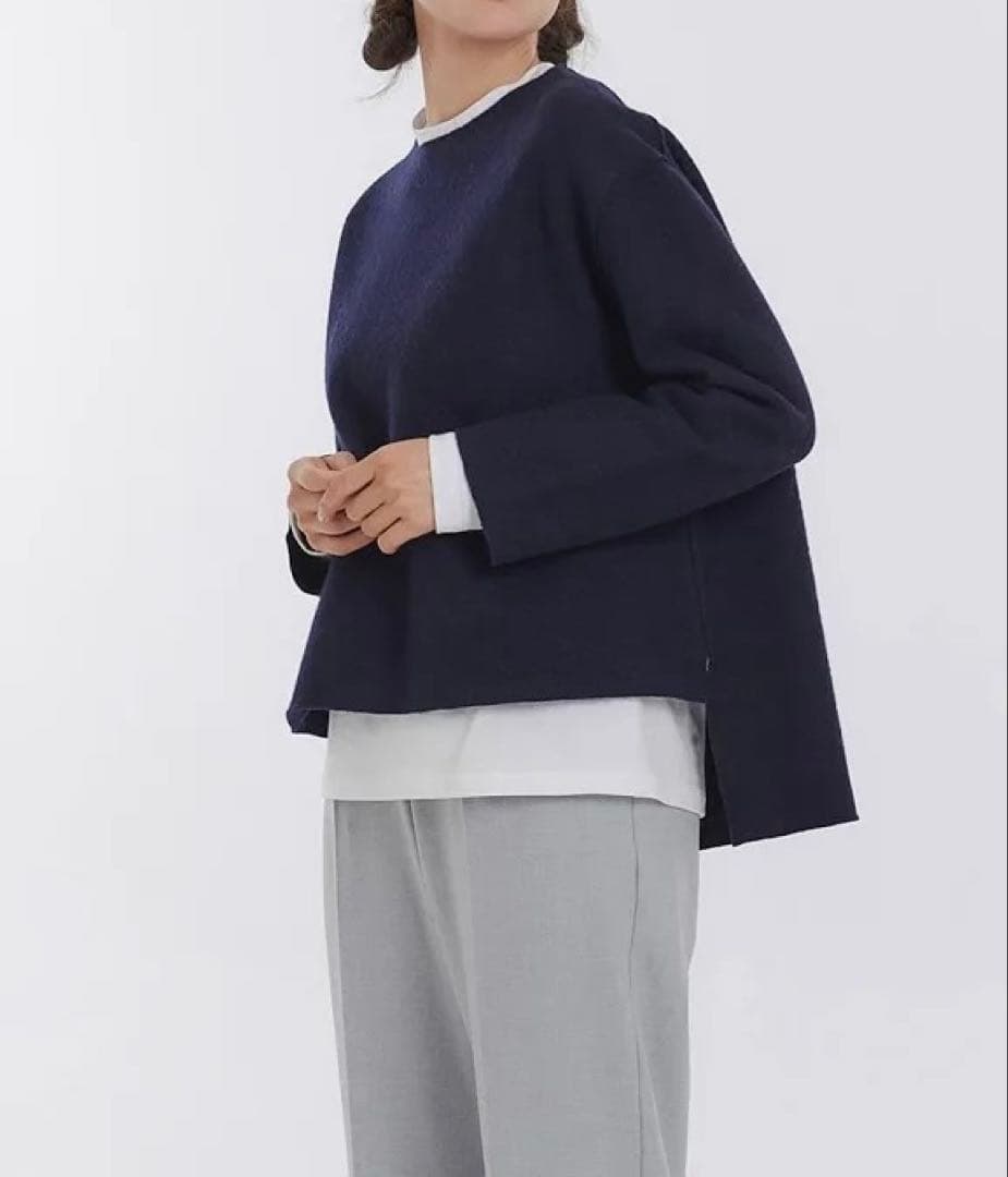 新品✨yori✨ヨリ　圧縮フロントショートプルオーバー　2023AW　ネイビー