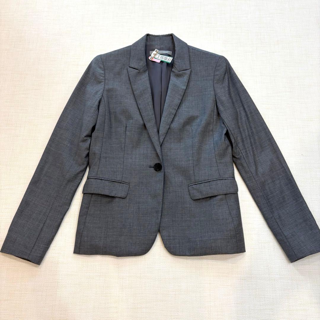 【クリーニング済】theory luxe スーツ　38 グレー　パンツスーツ　M