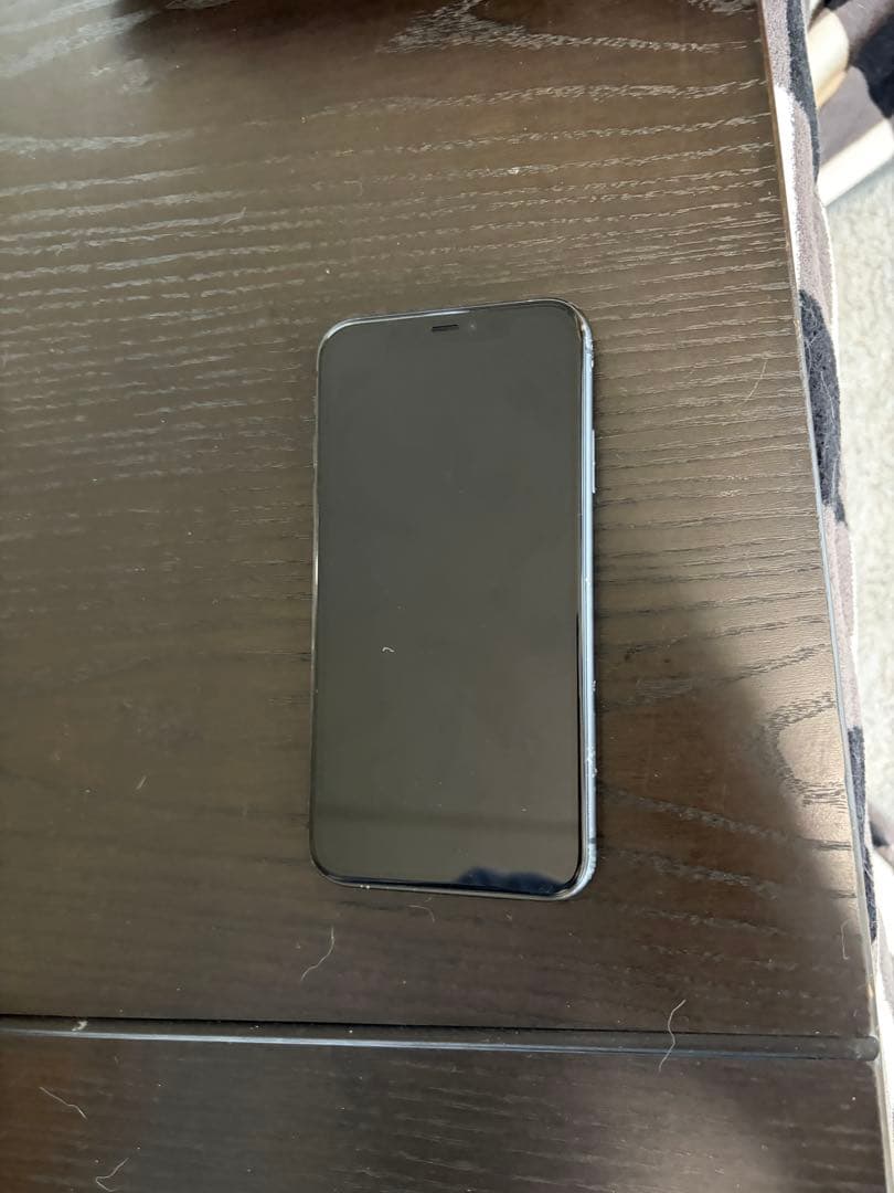 iPhone11 黒 背面割れあり128GB バッテリー94%