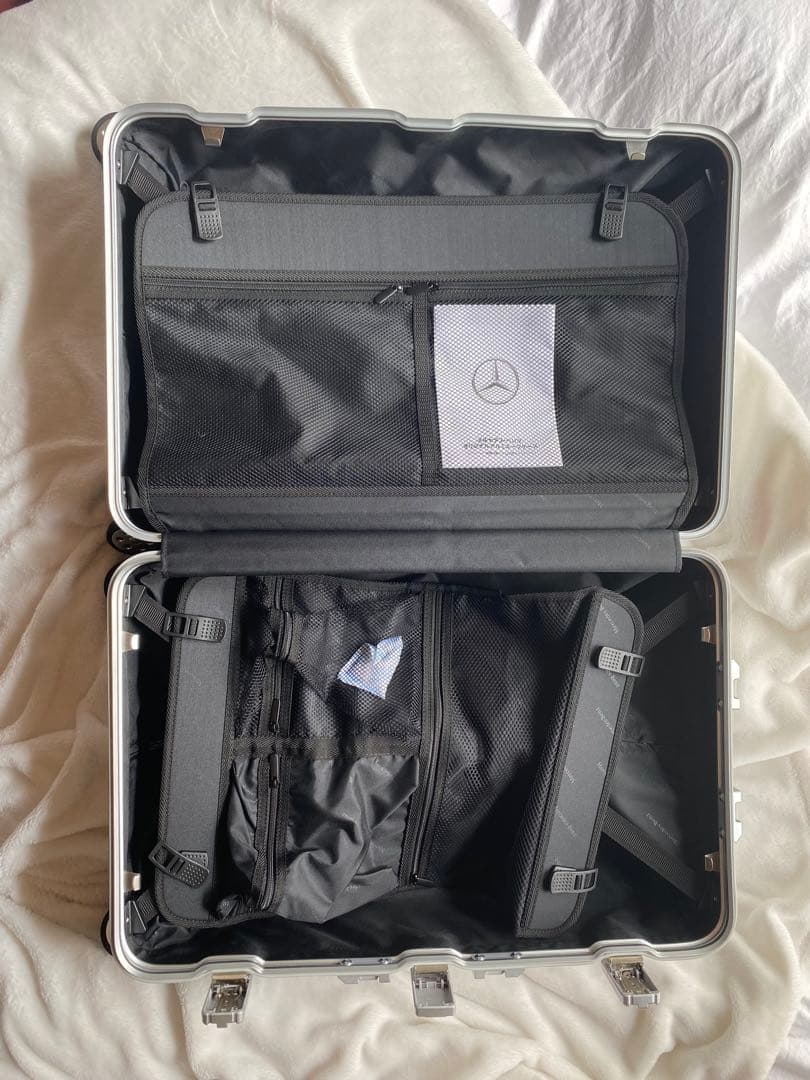【新品未使用】63L メルセデス luggage RIMOWA風