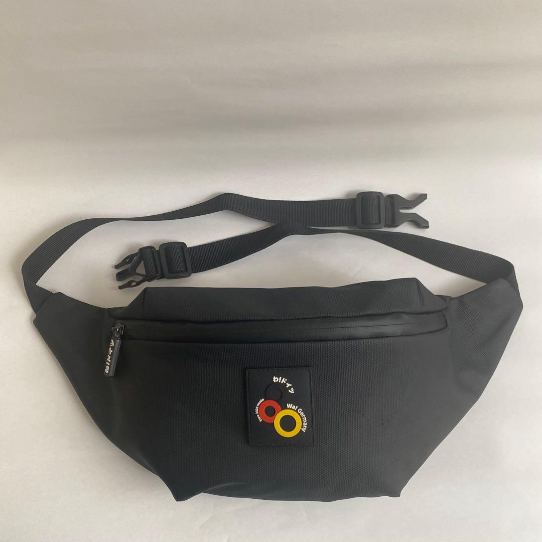 大阪関西万博 ドイツ館 ボディバッグ ウエストバッグ　黒色