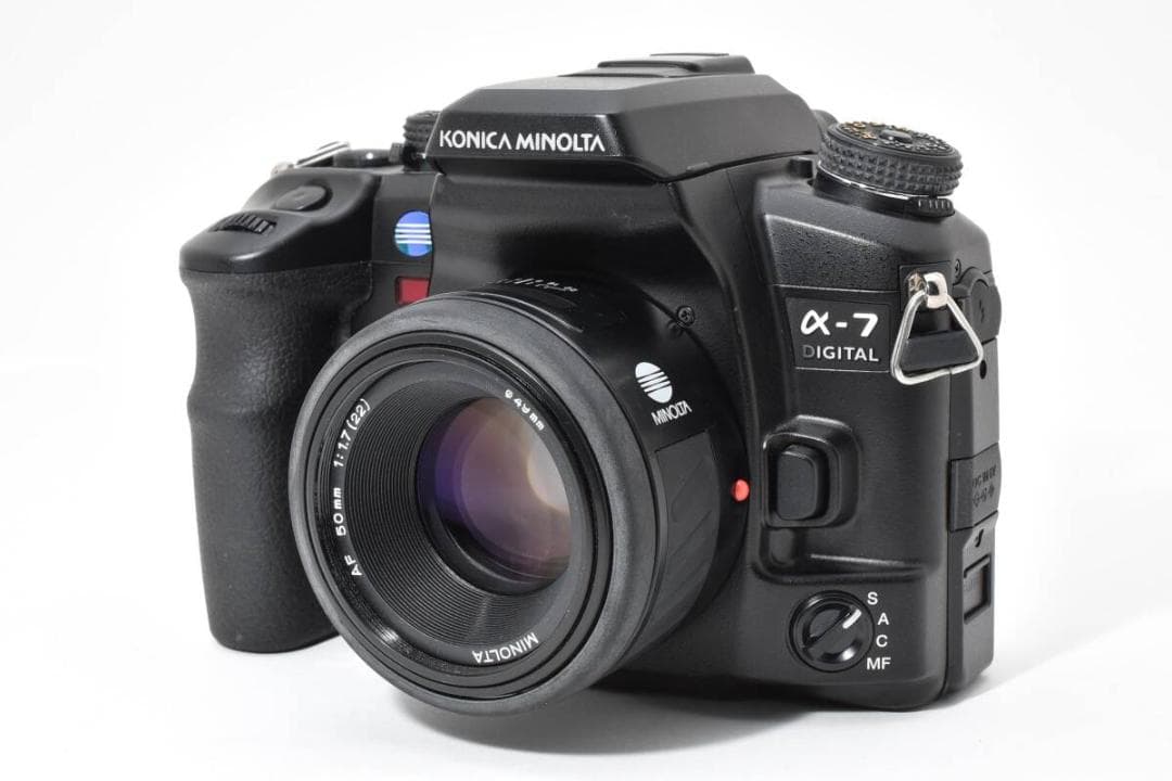 MINOLTA α-7 DIGITAL ボディ AF 50mm F1.7 NEW