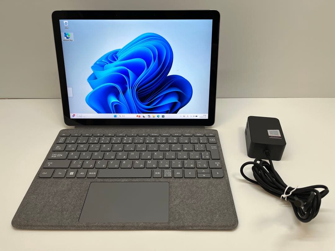 Surface Go2 Core m3 8GB 128GB Office付