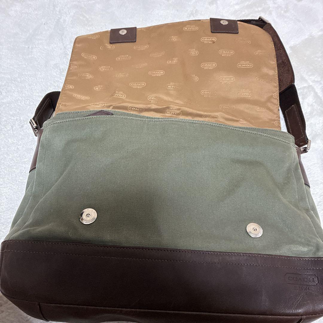 コーチ COACH メッセンジャーバッグ オリーブグリーン