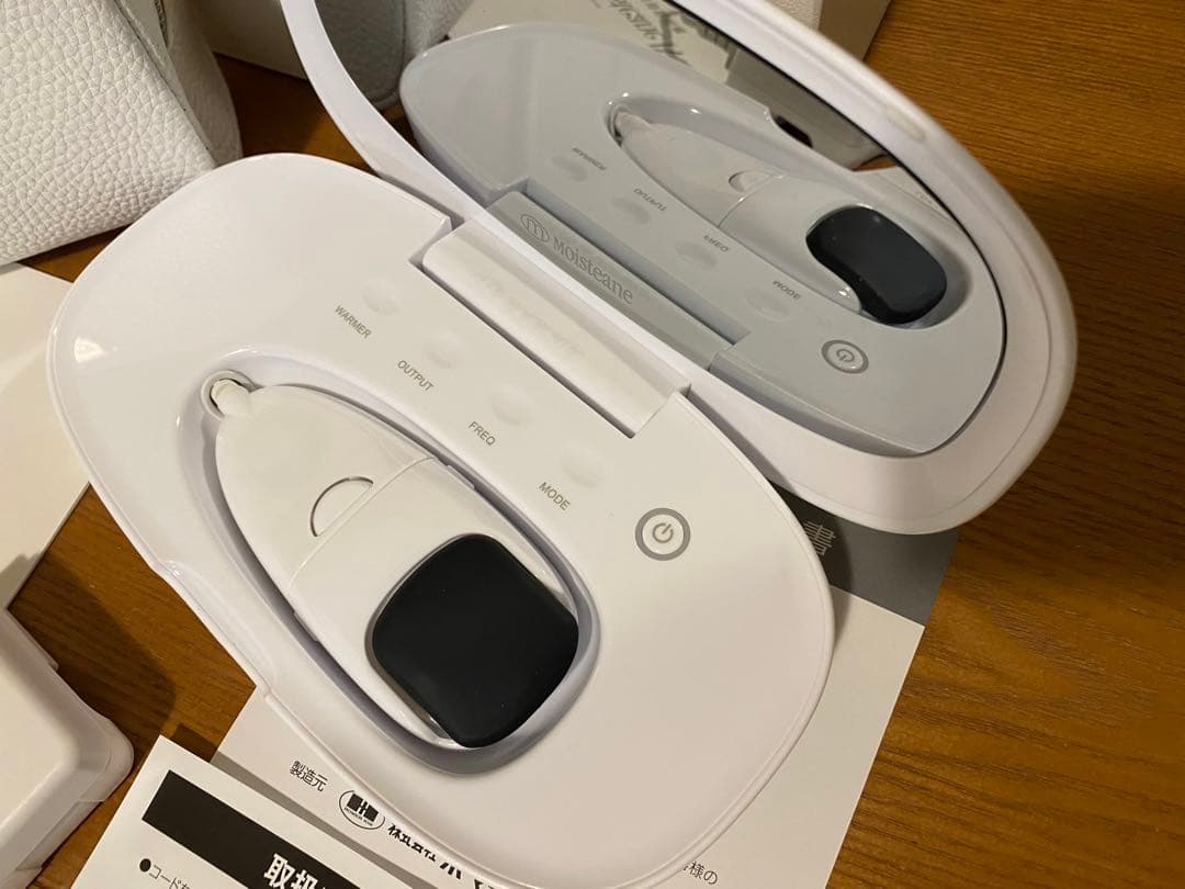 モイスティーヌ美顔器スキンコンディショナー ポーチ付