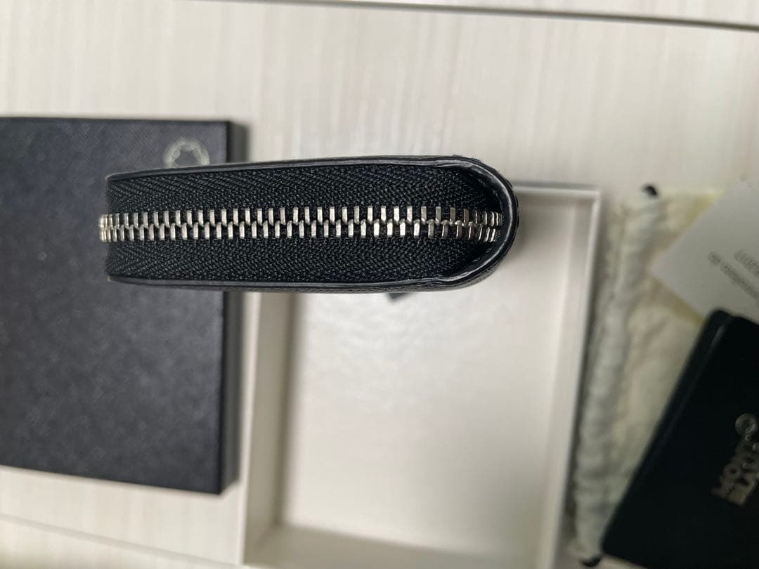 【極美品】MONTBLANC 財布