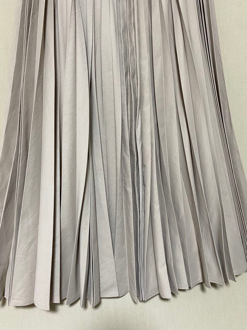 23区　CanCam11月号掲載　パウダリータイプライター プリーツ スカート