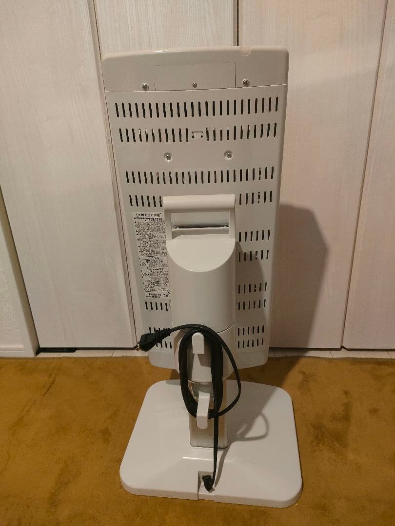 コロナ遠赤外線電気ストーブAH-1221R