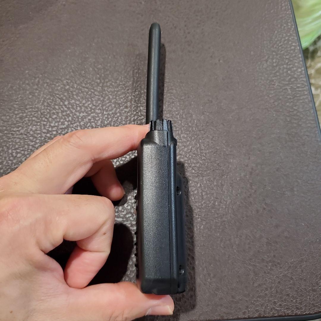 SRS 220 A トランシーバー 2台 イヤホン 2台