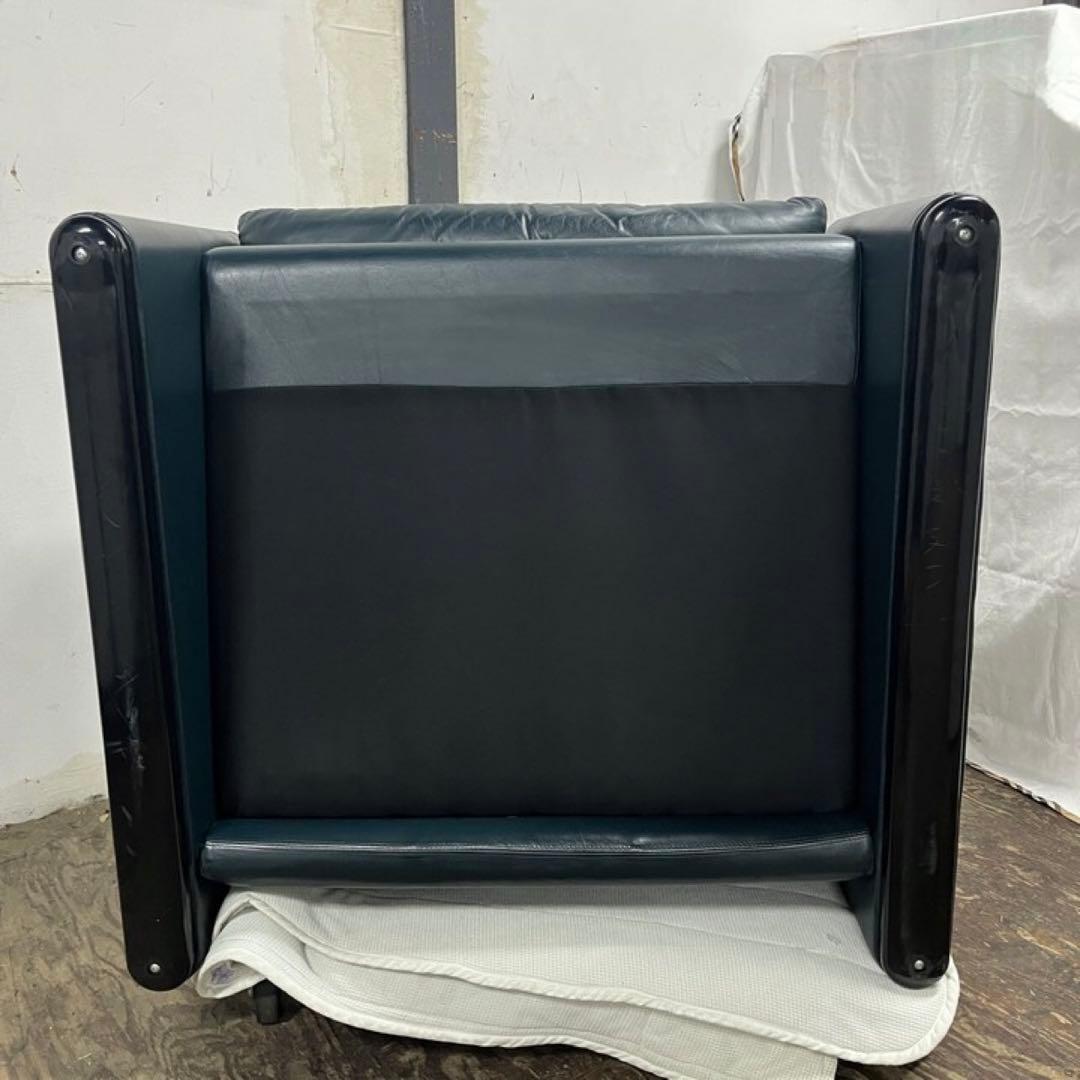 Cassinaカッシーナ 675 MARALUNGAマラルンガ 1人掛けソファ