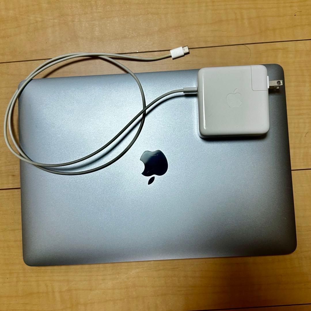 Apple MacBook Pro 13-inch M1 2020 本体