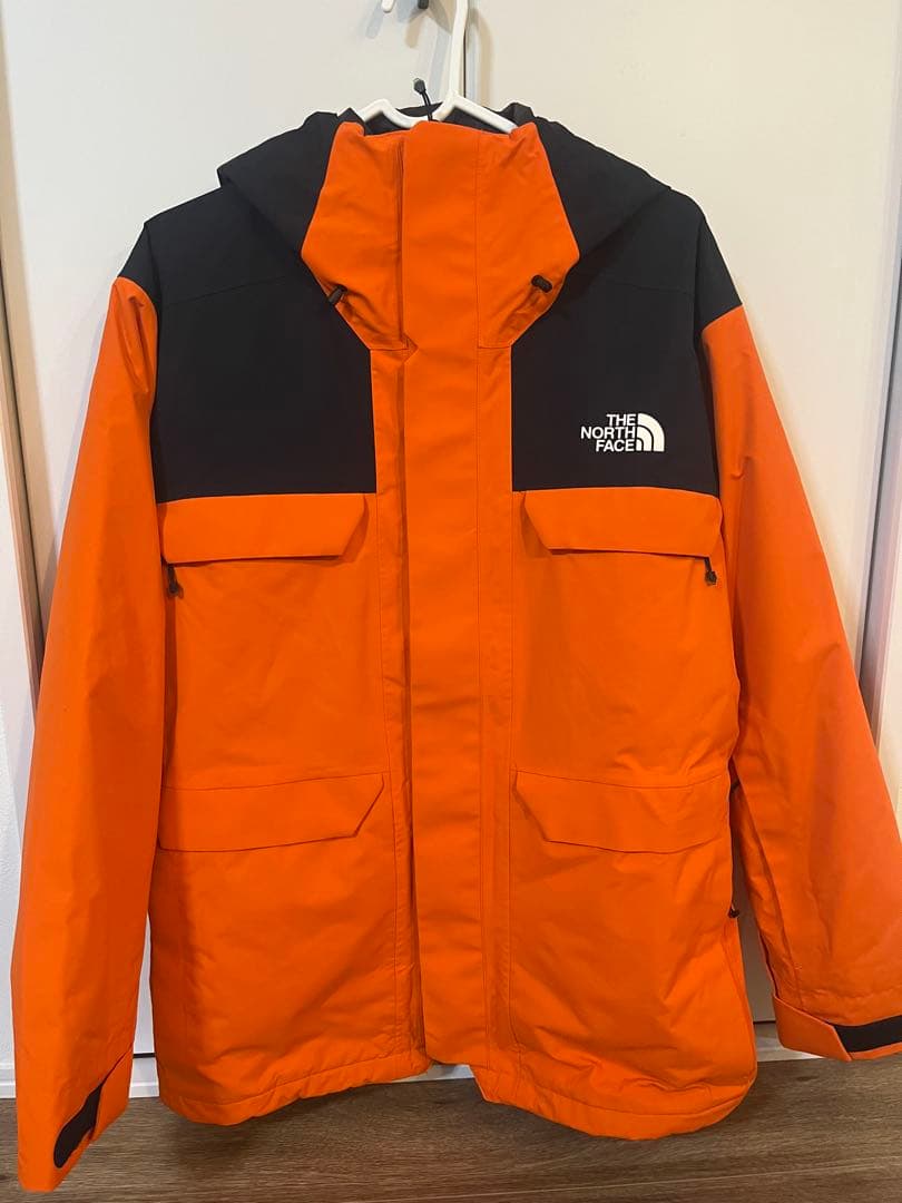 THE NORTH FACE NS61808(パンツ付き)