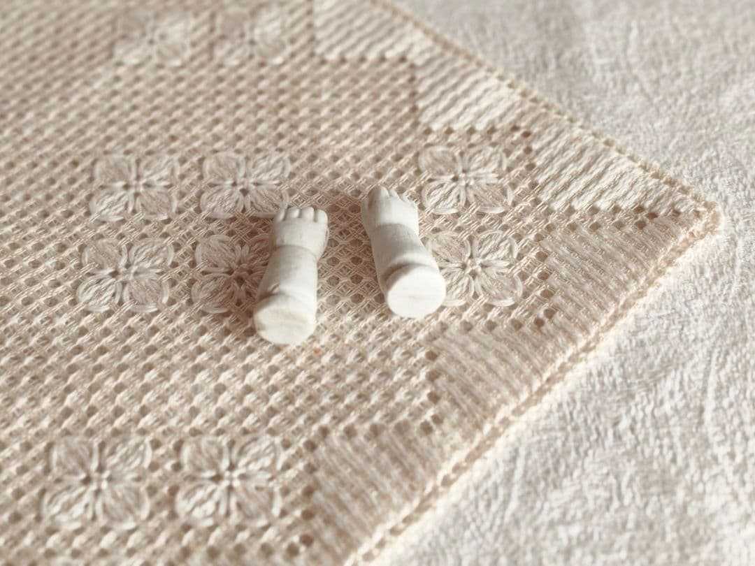 【チョコメルさま】vintage parts ୨୧ * 陶器の小さな 手 ハンド