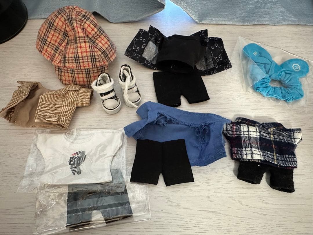 【希少】GOT7★JBドール&洋服セット