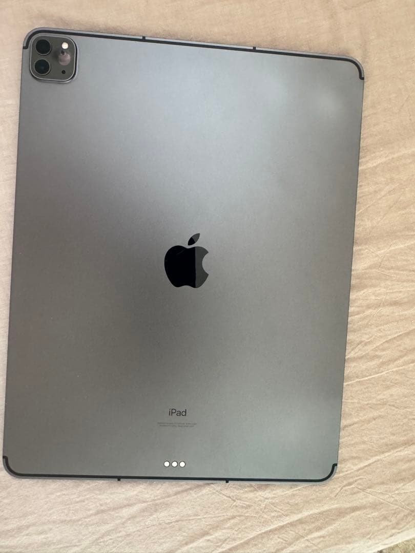 iPad Pro 12.9インチ 第5世代 　Wi-Fi + Cellular