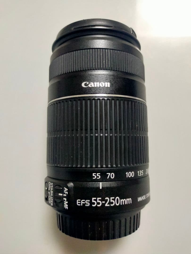 Canon EF-S 55-250mm ズームレンズ4-5.6ISII