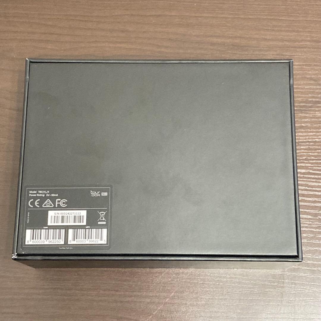 TourBox NEO コントローラー 左手デバイス