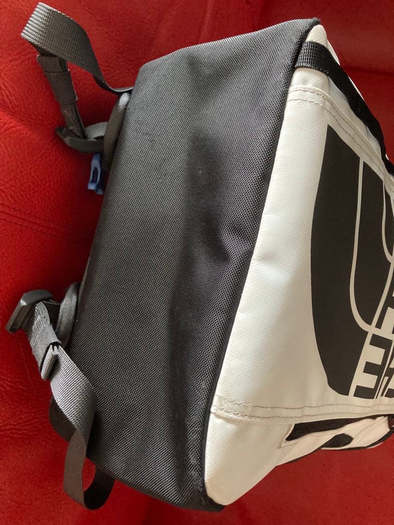 ノースフェイス BCヒューズボックス ホワイト 美品