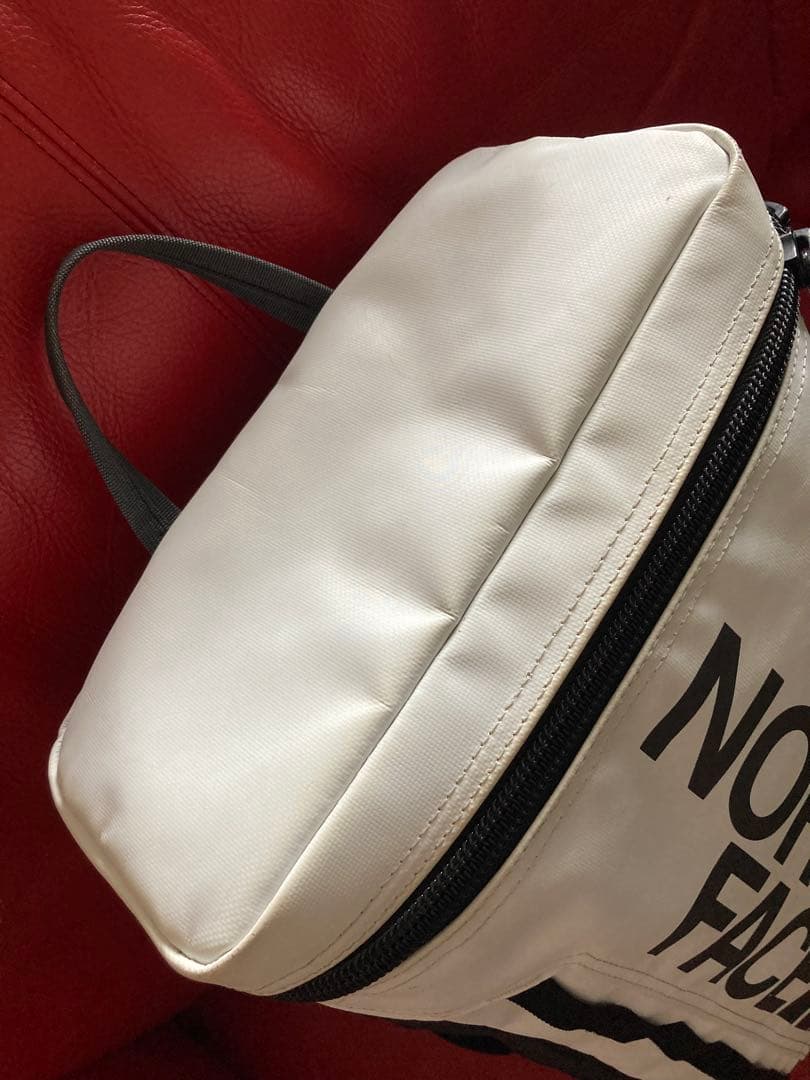 ノースフェイス BCヒューズボックス ホワイト 美品