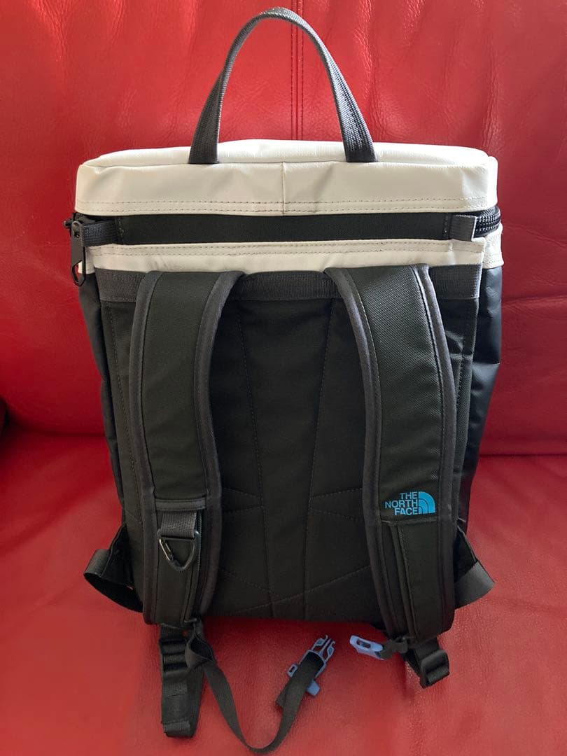 ノースフェイス BCヒューズボックス ホワイト 美品