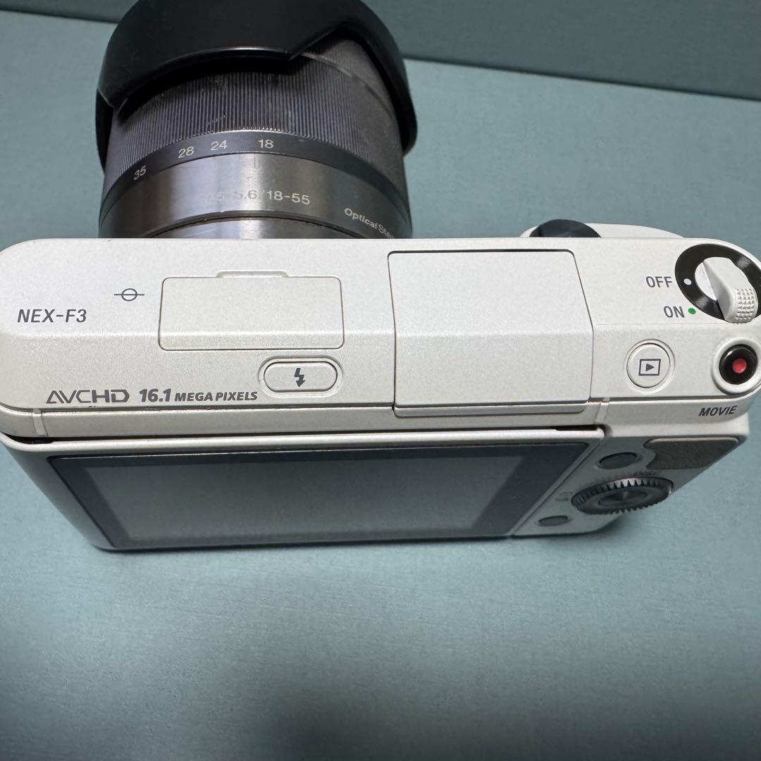 ミラーレス一眼　SONY NEX-F3