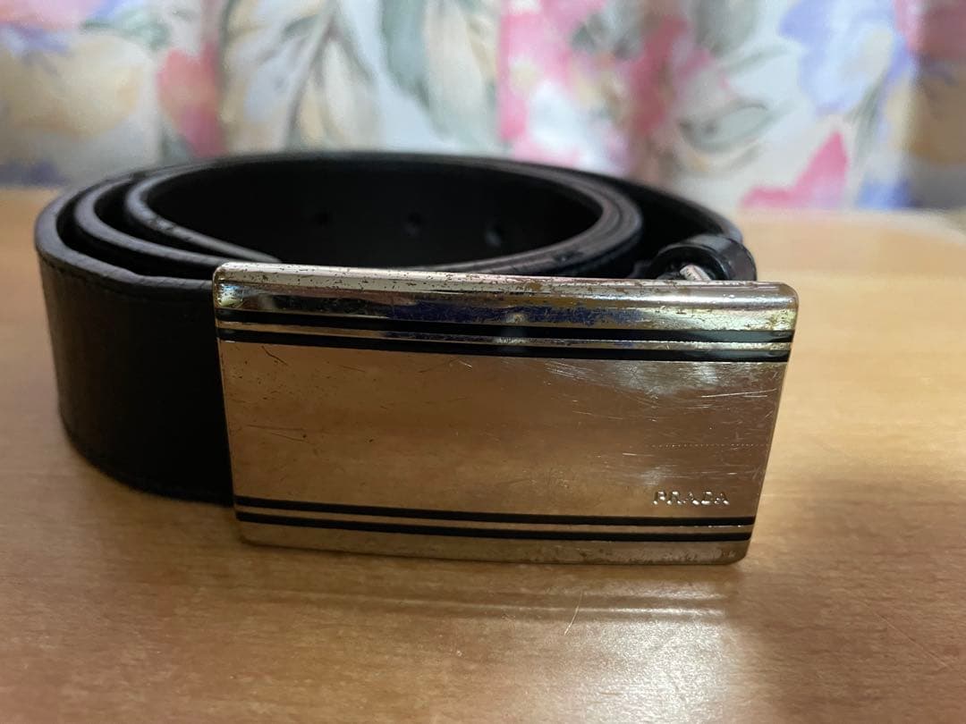 PRADA メンズベルト シルバーバックル 85/34