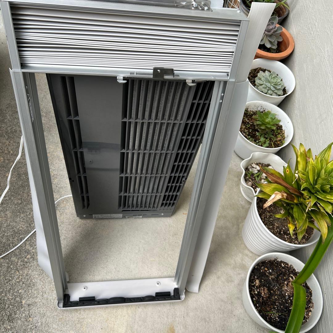 KOIZUMI ルームエアコン（冷房除湿専用） KAW-1942　2024年製