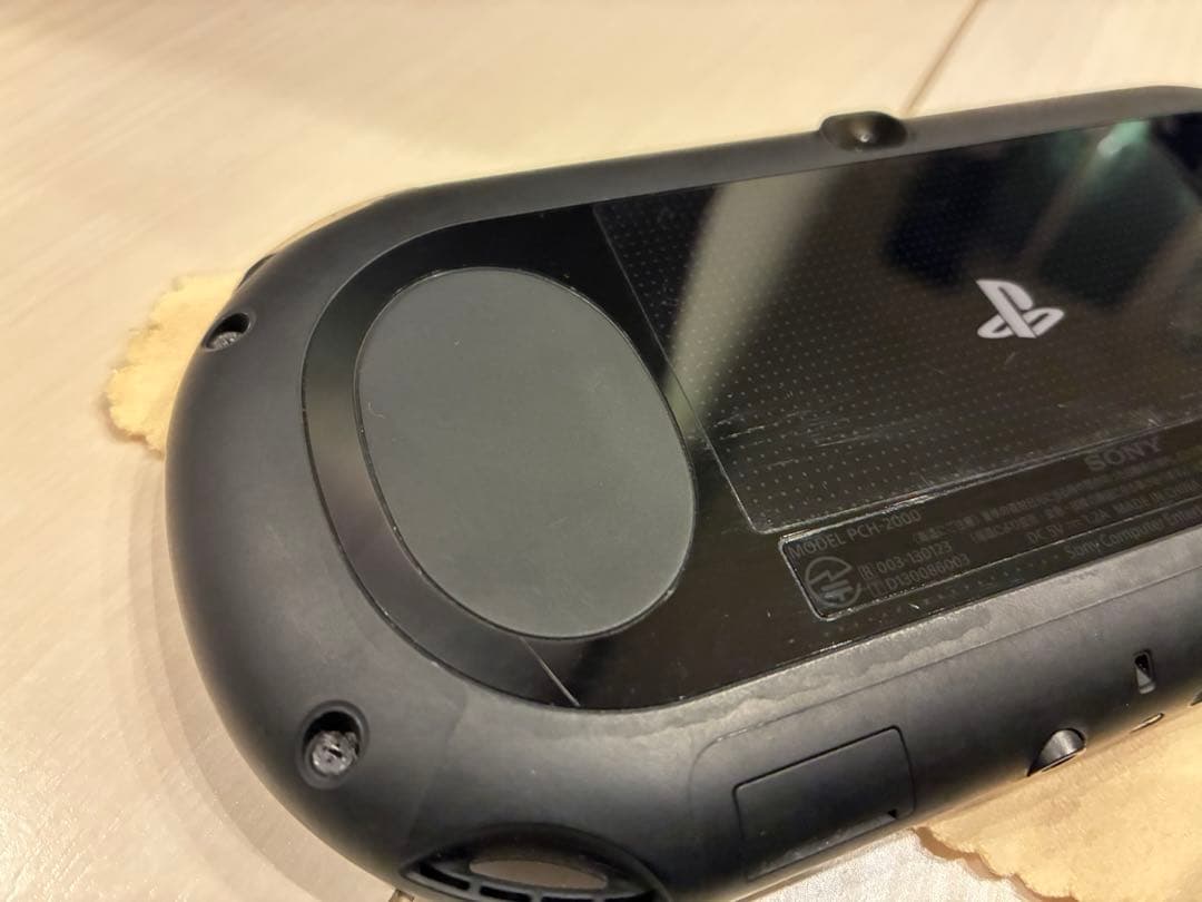 PSvita PCH-2000 ブラック