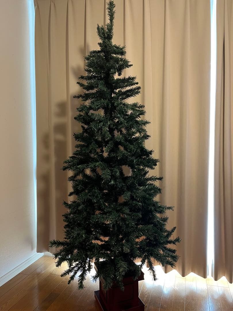 【いーゆーページ】ツリー180センチ　土台木製ポット　LEDライト付き