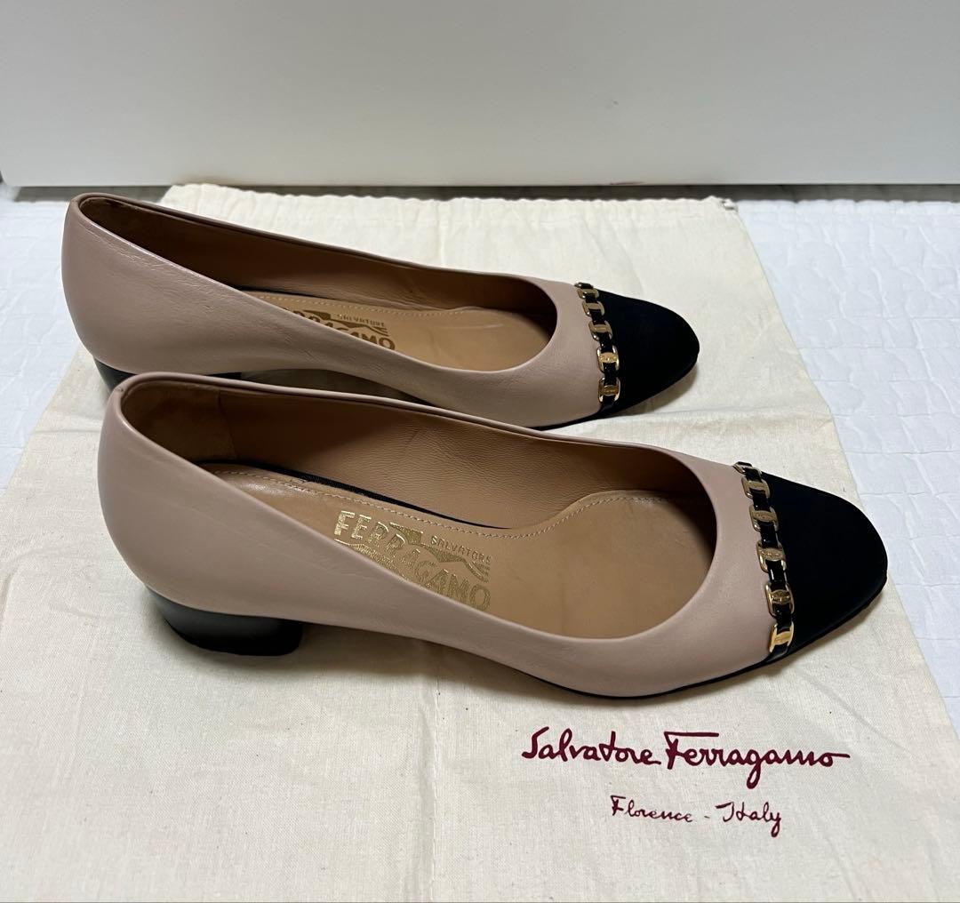本日お値下げ【美品】Salvatore Ferragamo パンプス　サイズ6