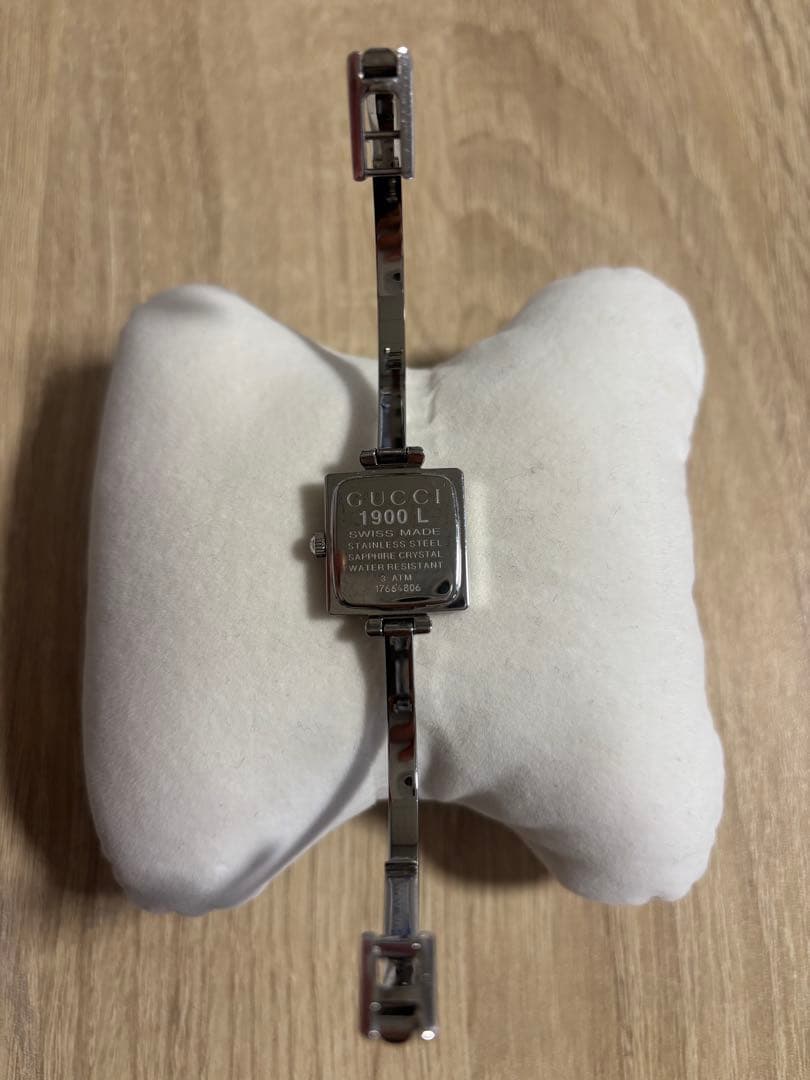 箱付き　GUCCI 腕時計　ブレスレット