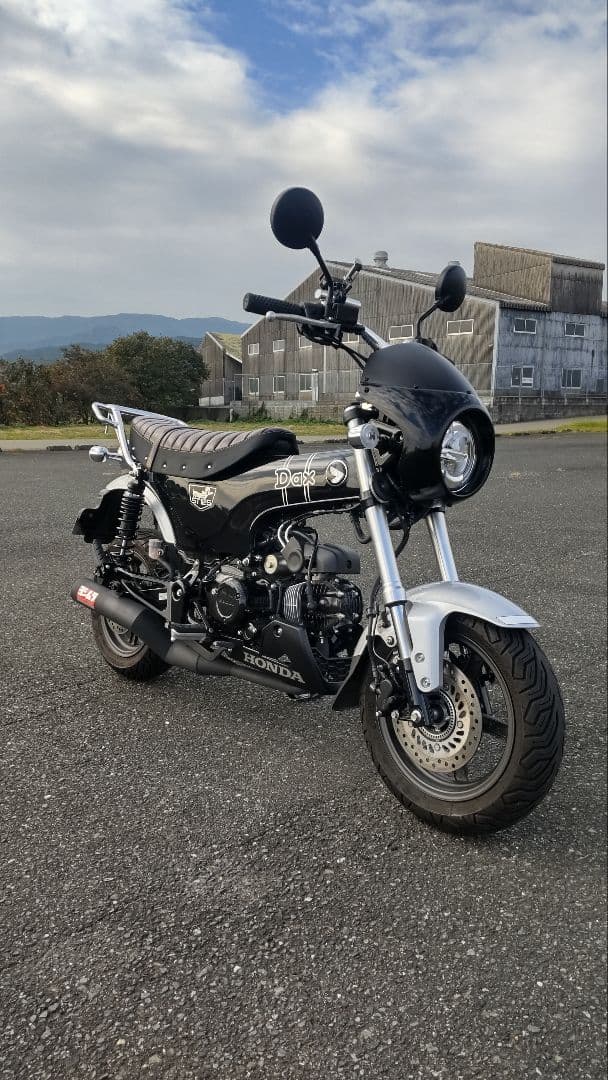 ダックス125　ビックヘッドライトカバー　ビキニカウル