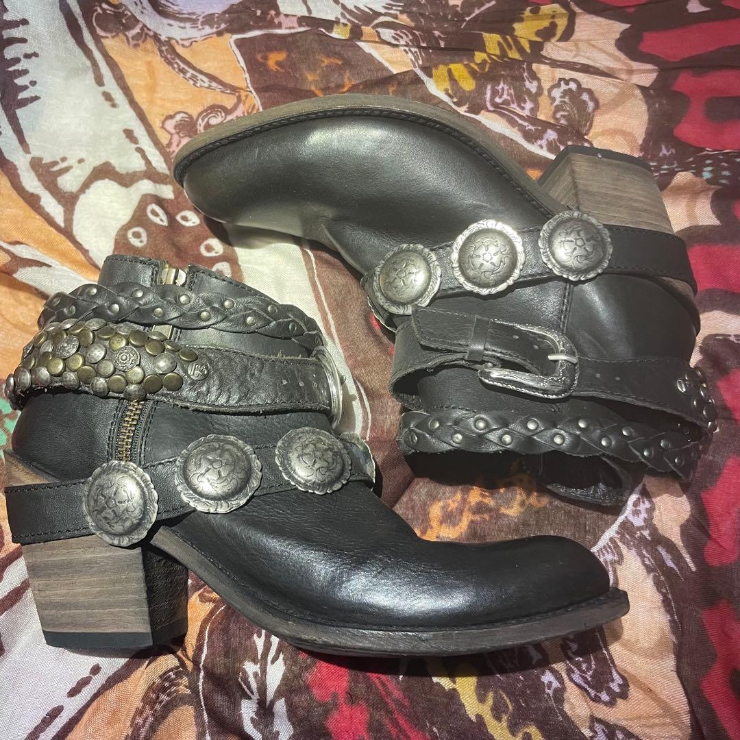goa人気完売本革ブーツ