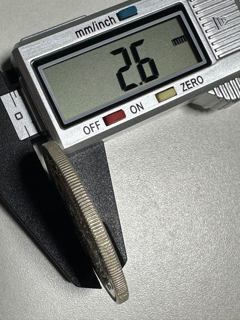 【本物保証】　美品　一圓銀貨　丸銀左打　明治28年銘